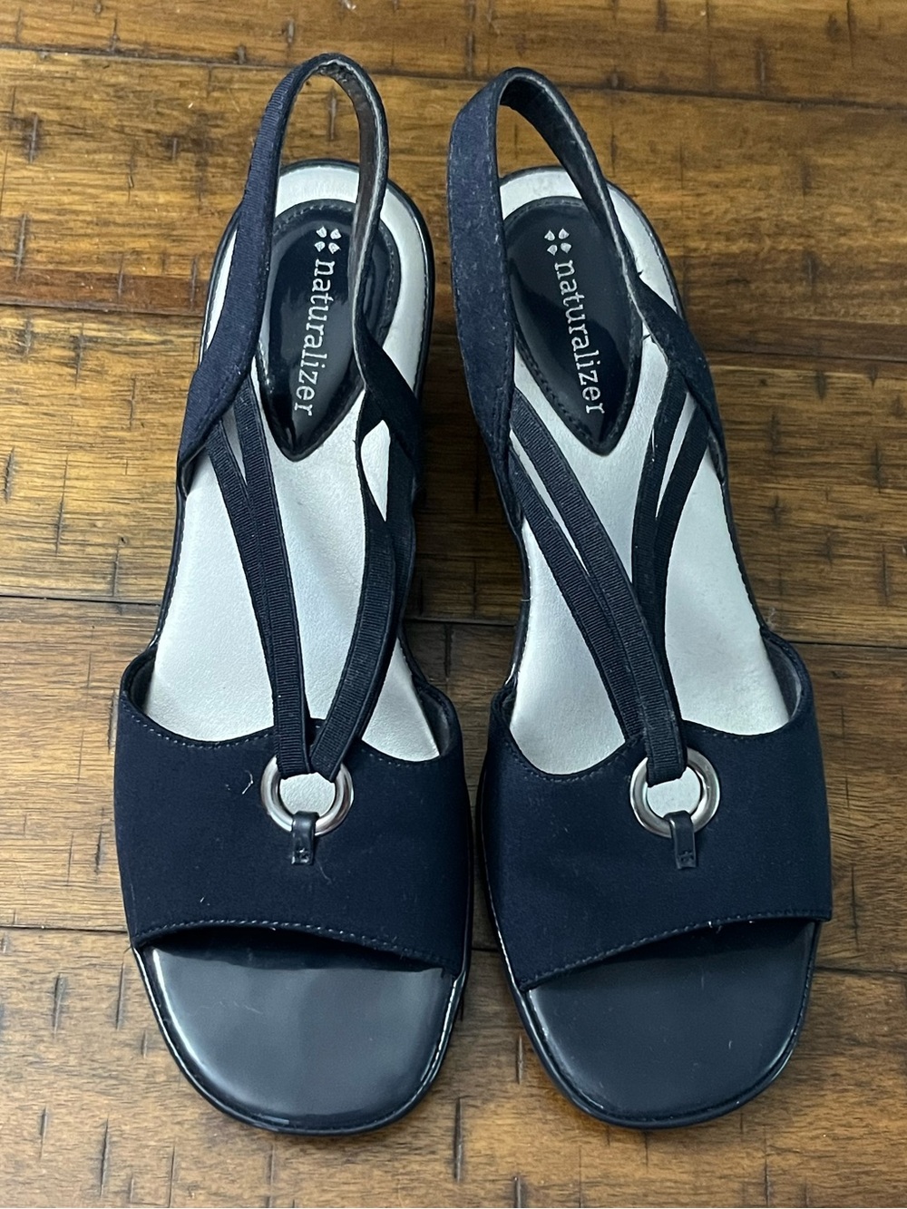 Naturaliser Navy Blue Slingback Sandals Size 8
